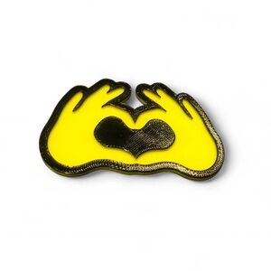 Heart Symbol Snowboard Stomp Pad